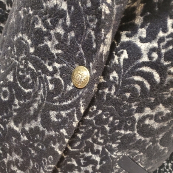 CAbi Jacquard Navy Wool Blend Blazer Size 6 - Picture 4 of 13
